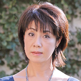 小池真理子