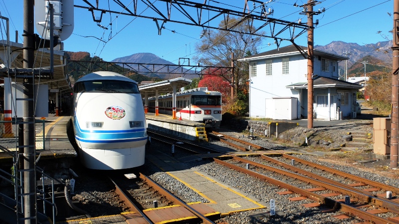 http://www.shinchosha.co.jp/railmap/blog/sden/20131125_01.JPG