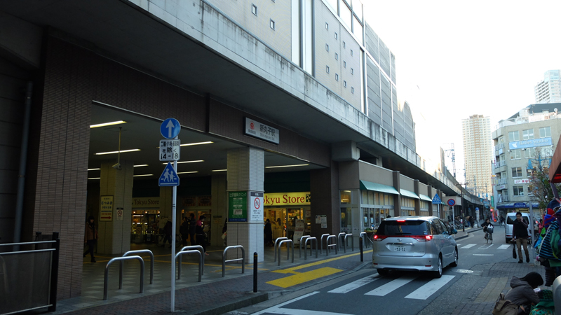 http://www.shinchosha.co.jp/railmap/blog/sden/20131202_05.JPG