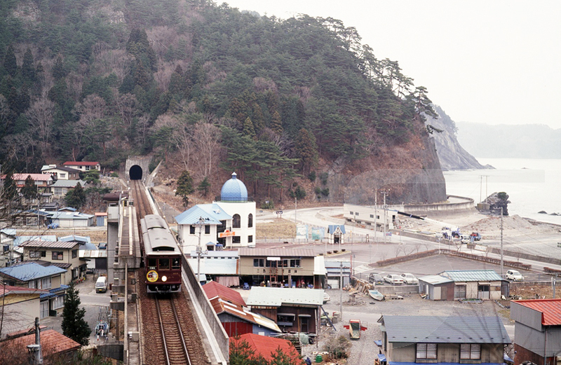 http://www.shinchosha.co.jp/railmap/blog/sden/20140307_02.jpg