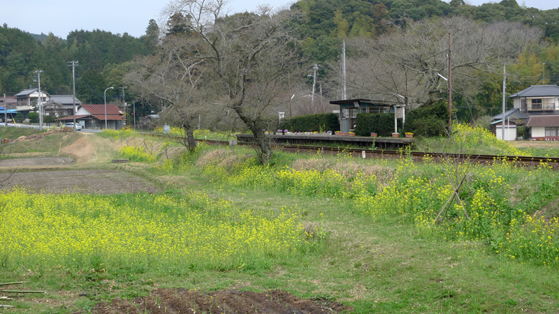 http://www.shinchosha.co.jp/railmap/blog/sden/20140328_01.jpg