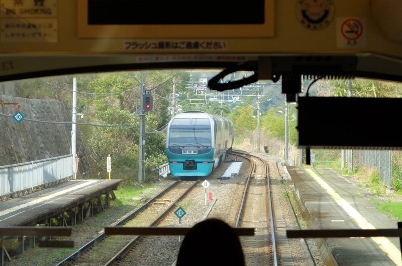 http://www.shinchosha.co.jp/railmap/blog/sden/20140401_02.JPG