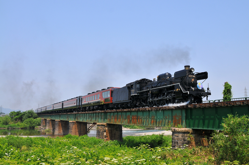 http://www.shinchosha.co.jp/railmap/blog/sden/20140603_06.jpg