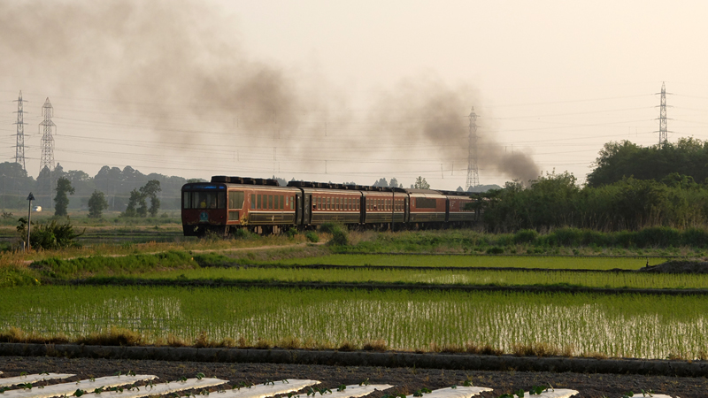 http://www.shinchosha.co.jp/railmap/blog/sden/20140604_07.JPG