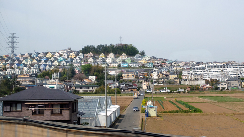http://www.shinchosha.co.jp/railmap/blog/sden/20140701_01.jpg