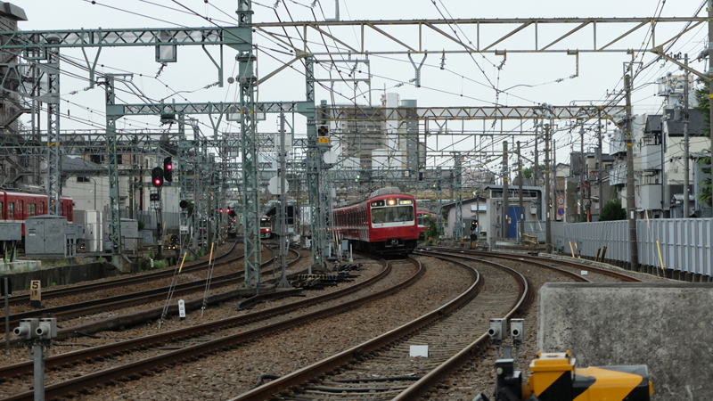 http://www.shinchosha.co.jp/railmap/blog/sden/20140702_03.JPG