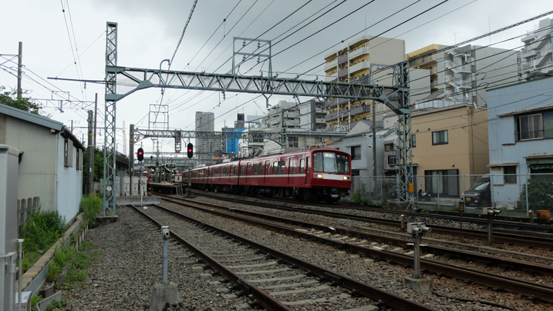 http://www.shinchosha.co.jp/railmap/blog/sden/20140702_04.JPG