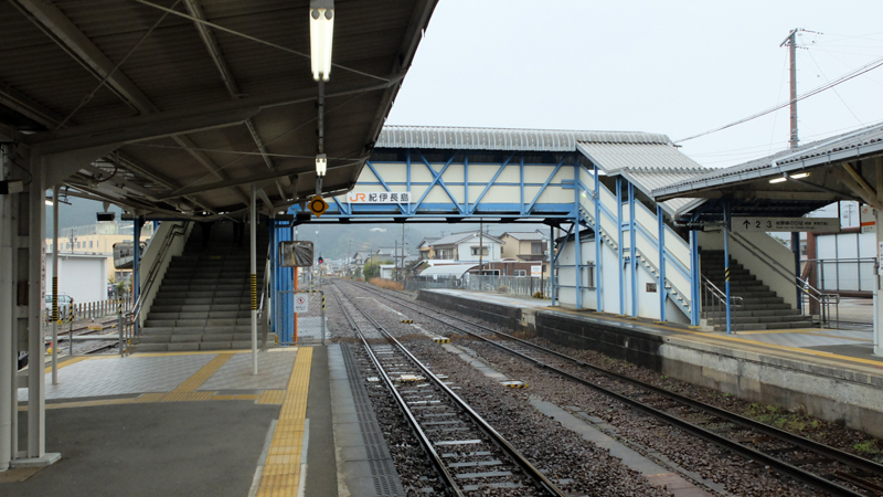 http://www.shinchosha.co.jp/railmap/blog/sden/20140703_08.jpg