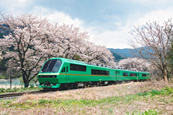 http://www.shinchosha.co.jp/railmap/blog/sden/20140711_01.jpg