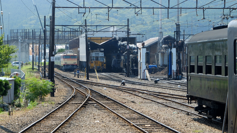 http://www.shinchosha.co.jp/railmap/blog/sden/20140730_02.JPG