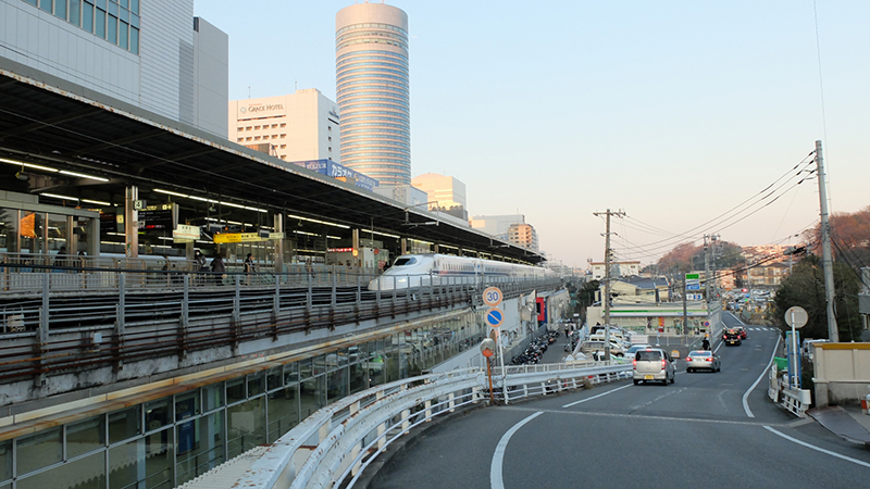 http://www.shinchosha.co.jp/railmap/blog/sden/20140812_01.JPG