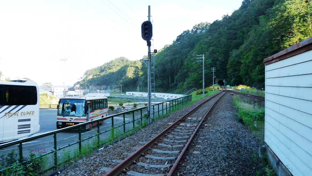 http://www.shinchosha.co.jp/railmap/blog/sden/am5-9.JPG