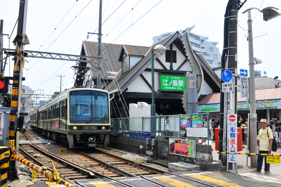 http://www.shinchosha.co.jp/railmap/blog/sden/enoshima.jpg