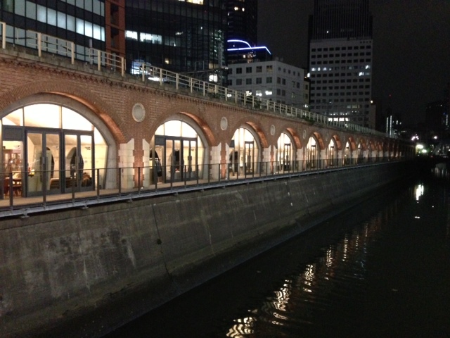 http://www.shinchosha.co.jp/railmap/blog/sden/manse-1.JPG