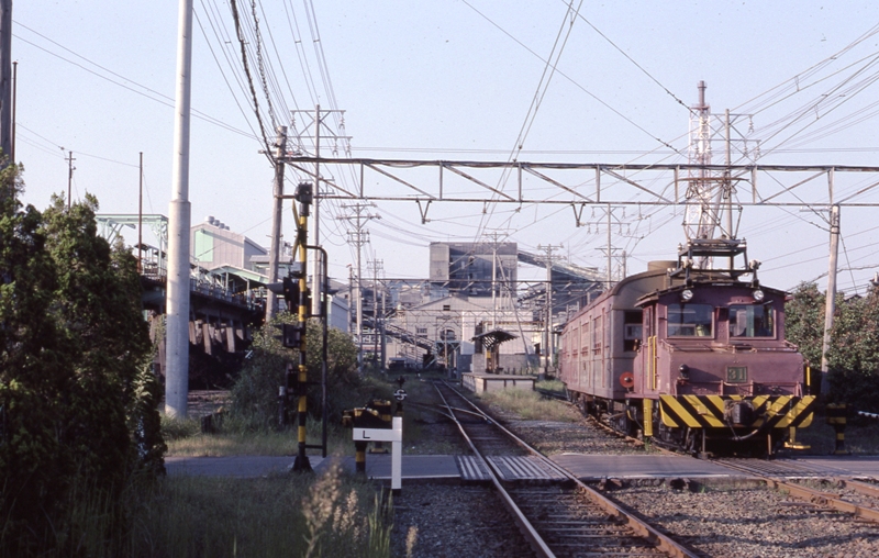 http://www.shinchosha.co.jp/railmap/blog/sden/om-1.jpg