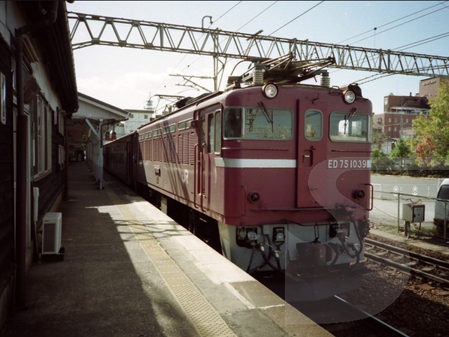 http://www.shinchosha.co.jp/railmap/blog/sden/s-4.jpg