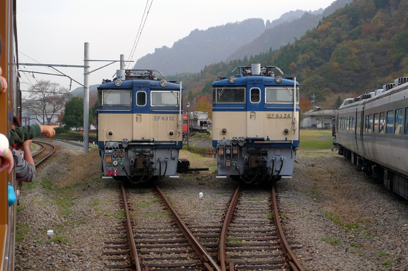 http://www.shinchosha.co.jp/railmap/blog/sden/us-1.jpg