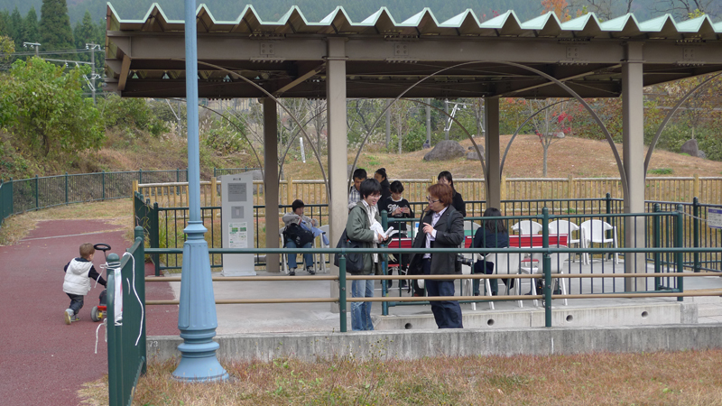 http://www.shinchosha.co.jp/railmap/blog/sden/us-5.jpg